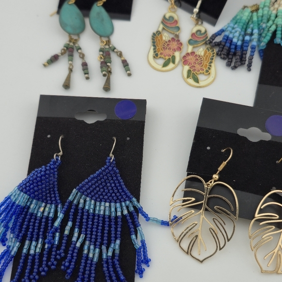 7 Pair Earring Bundle | Boho Beaded, Leaf, Statement & Dangle Earrings NWT - Picture 7 of 9